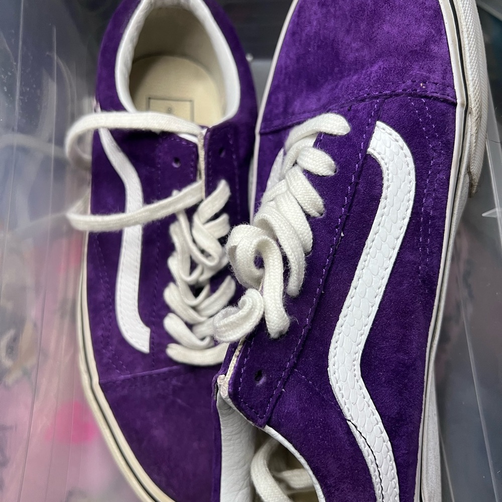 purple vans